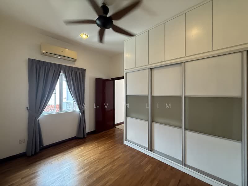 Semi-Detached House for Rent in Setia Eco Park (Setia Alam) - Calvin Lim - Bedroom - PropertyGuru.com.my