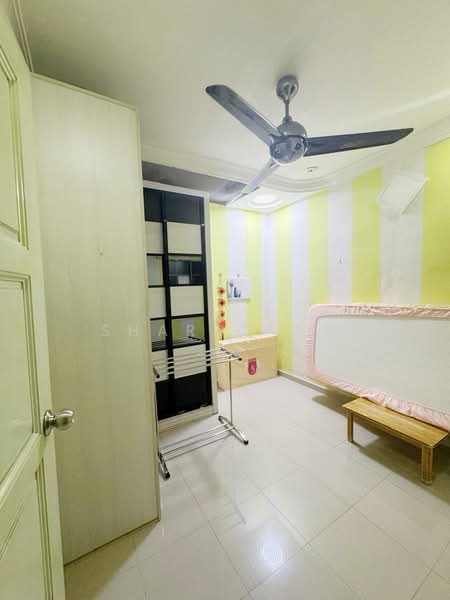Rumah Teres 1-Tingkat untuk Dijual di Taman Universiti (Skudai) - Sharon Ng - Bedroom - PropertyGuru.com.my