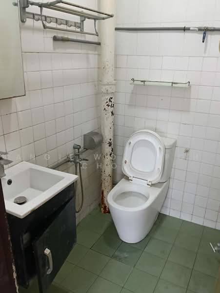 Rumah Teres 2.5-Tingkat untuk Dijual di Sri Petaling (Kuala Lumpur) - Angie Wong Poh Choo - Bathroom - PropertyGuru.com.my