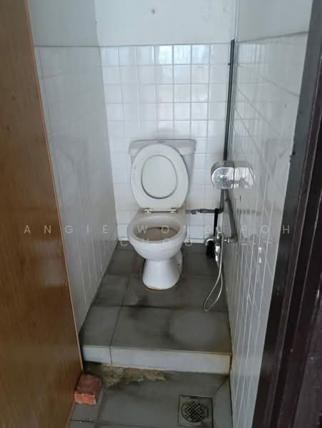 Rumah Teres 2.5-Tingkat untuk Dijual di Sri Petaling (Kuala Lumpur) - Angie Wong Poh Choo - Bathroom - PropertyGuru.com.my