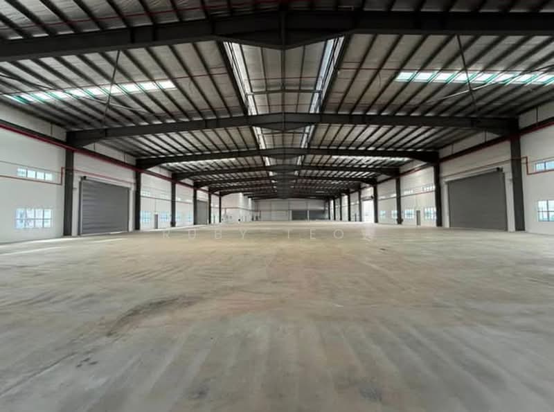 Detached Factory for Rent in Nusajaya Tech Park (Gelang Patah) - Ruby Teow - Interior - PropertyGuru.com.my
