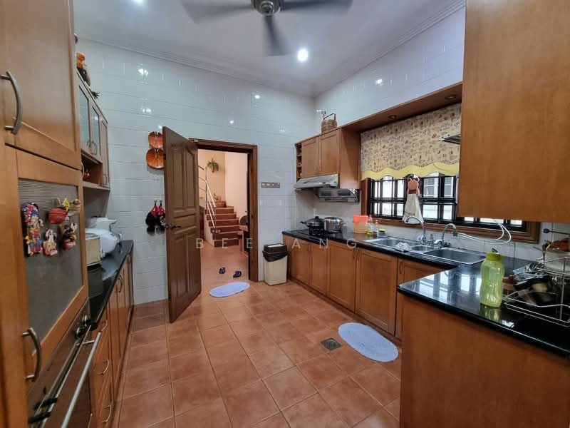 2-storey Terraced House for Sale in Klang (Selangor) - Bee Ang - Kitchen - PropertyGuru.com.my