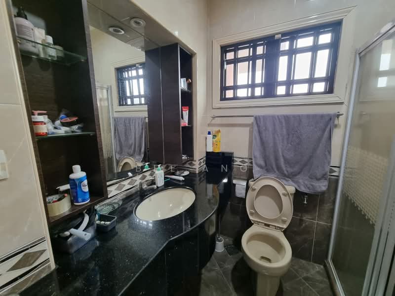 2-storey Terraced House for Sale in Klang (Selangor) - Bee Ang - Bathroom - PropertyGuru.com.my