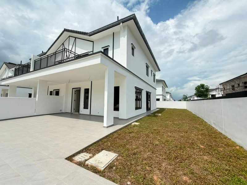 Semi-Detached House for Sale in Taman Ekoflora (Johor Bahru) - Shi Ting - PropertyGuru.com.my