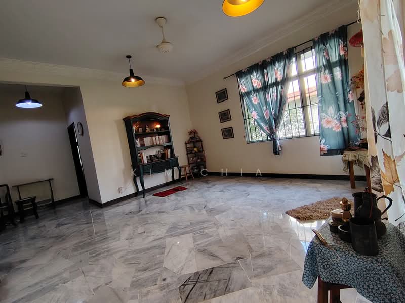 Bungalow House untuk Dijual di Bandar Bukit Beruntung (Bukit Beruntung) - Kim Chia - Living Room - PropertyGuru.com.my