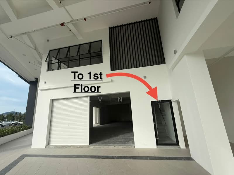 Shop / Office untuk Disewa di Eco Ardence (Setia Alam) - Calvin Lim - Entrance - PropertyGuru.com.my