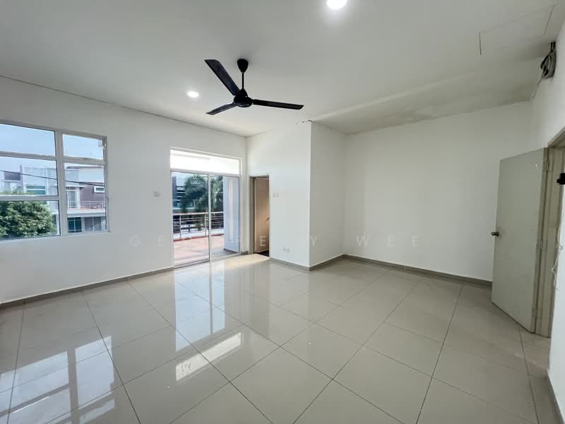 Bungalow House untuk Disewa di Paya Rumput (Melaka) - Geoffery Wee - Balcony - PropertyGuru.com.my