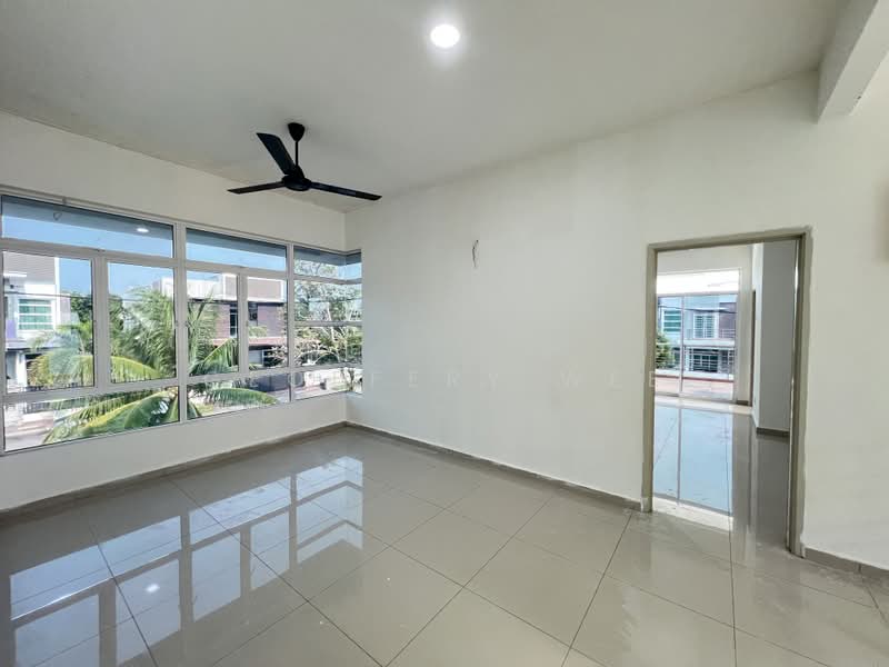 Bungalow House untuk Disewa di Paya Rumput (Melaka) - Geoffery Wee - Living Room - PropertyGuru.com.my
