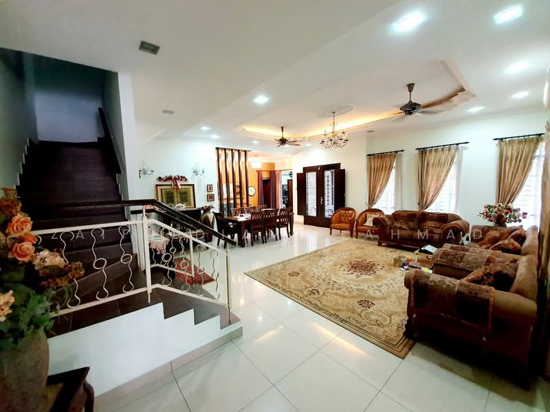 Semi-Detached House for Sale in Taman Impian Putra (Bangi) - zaifuldiamin ahmad - Living Room - PropertyGuru.com.my