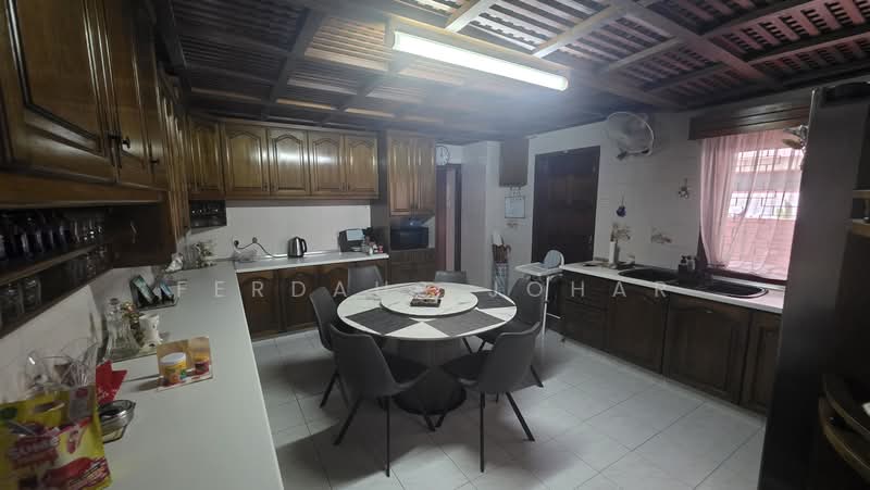 Bungalow House for Sale in Seksyen 22 (Petaling Jaya) - Ferdaus Johar - PropertyGuru.com.my