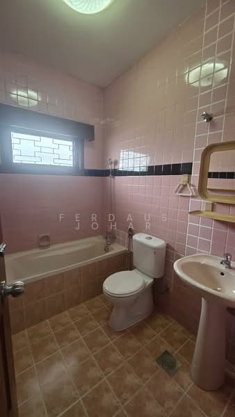 Bungalow House for Sale in Seksyen 22 (Petaling Jaya) - Ferdaus Johar - PropertyGuru.com.my