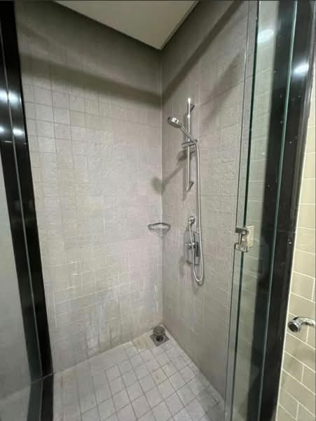 Kondominium untuk Dijual di 6 CapSquare - YS Lee - Bathroom - PropertyGuru.com.my