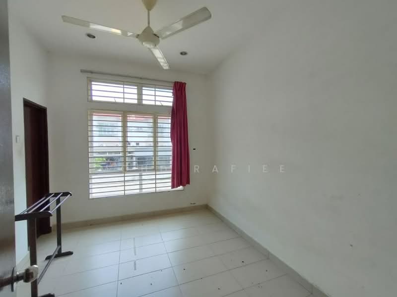 2-storey Terraced House for Sale in Sungai Merab (Dengkil) - Mohd Rafiee - Interior - PropertyGuru.com.my