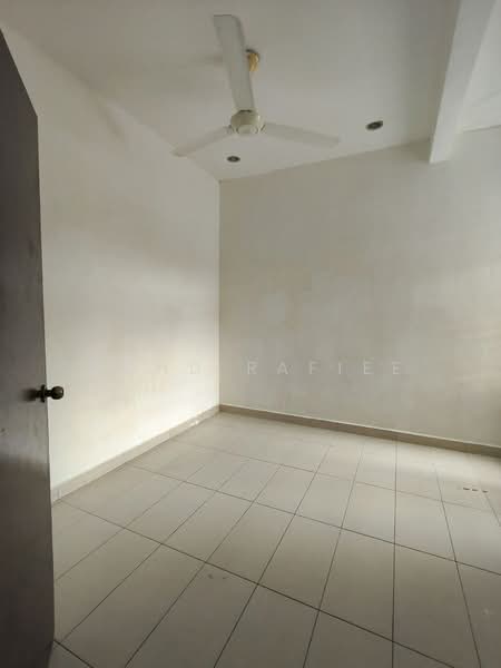 2-storey Terraced House for Sale in Sungai Merab (Dengkil) - Mohd Rafiee - Interior - PropertyGuru.com.my