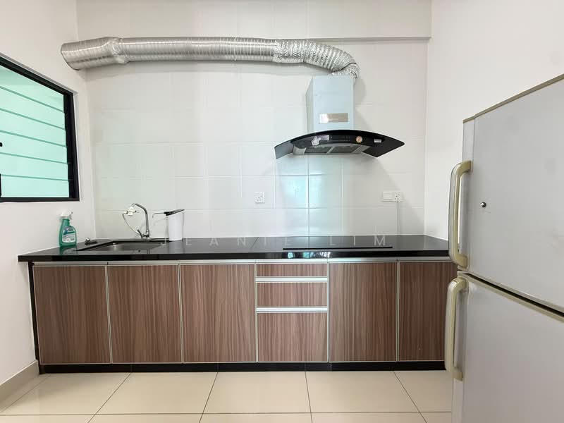 Kondominium untuk Disewa di ForestVille - Jeanie Lim - Kitchen - PropertyGuru.com.my