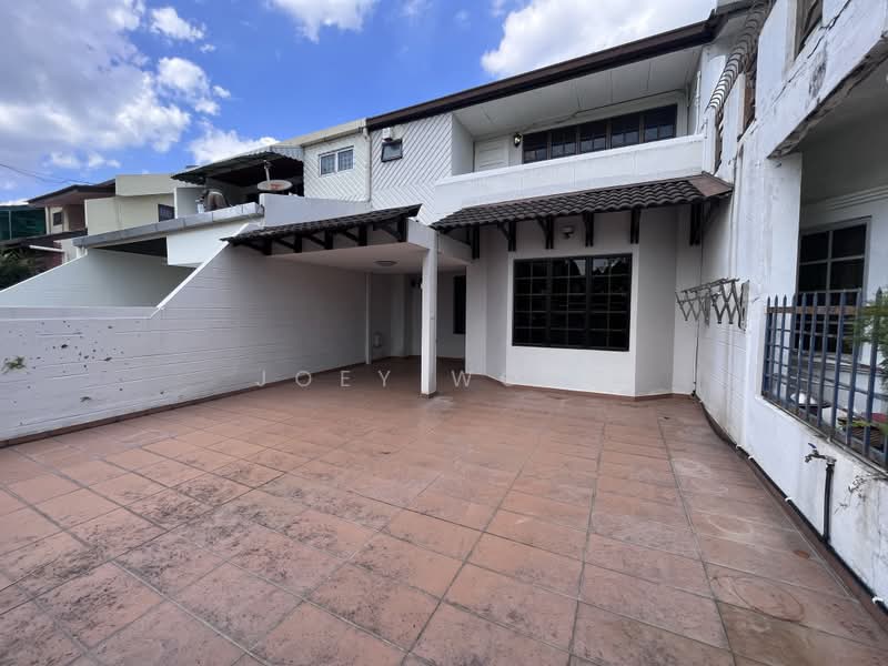 Rumah Teres 2-Tingkat untuk Disewa di Damansara Jaya (Petaling Jaya) - Joey Wong - Exterior - PropertyGuru.com.my