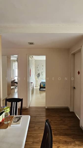 Condominium for Sale at Menjalara 18 - Yanis Cheong - Corridor - PropertyGuru.com.my