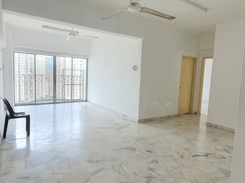 Kondominium untuk Dijual di Sri Pelangi Condominiums - Yanny Siow - Living Room - PropertyGuru.com.my