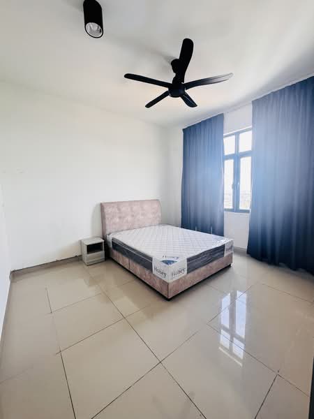 Service Residence for Rent at Serviced Residence @ The Louvre @ Country Heights - Siti Haila - Bedroom - PropertyGuru.com.my