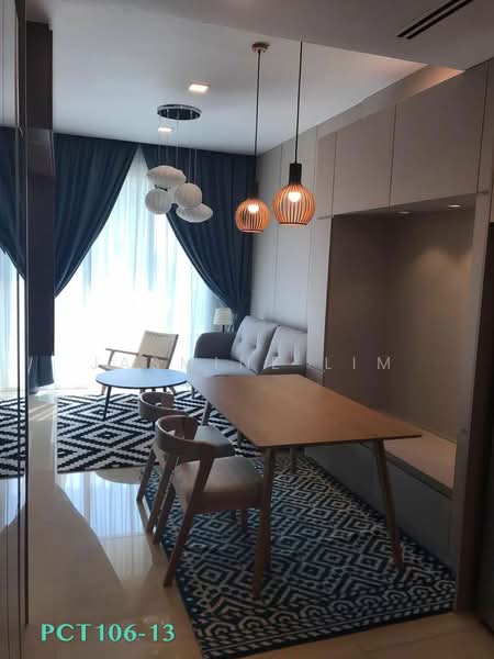 Kediaman Servis untuk Dijual di Puteri Cove Residences - Jasmine Lim - Living Room - PropertyGuru.com.my