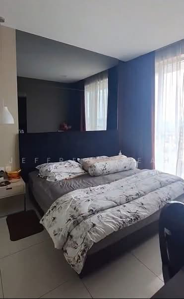 Kediaman Servis untuk Dijual di Uptown Residences - Jeffrey Cheah - Bedroom - PropertyGuru.com.my