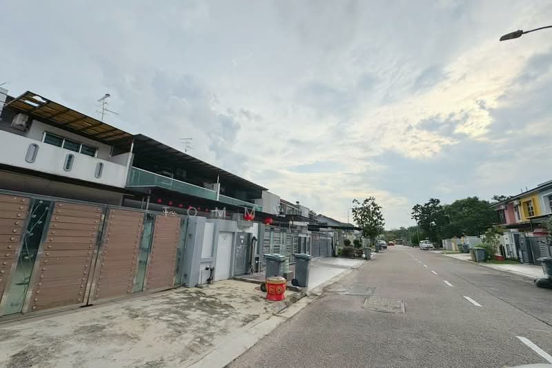 2-storey Terraced House for Sale in Taman Seri Austin (Tebrau) - Tommy Tai - Exterior - PropertyGuru.com.my
