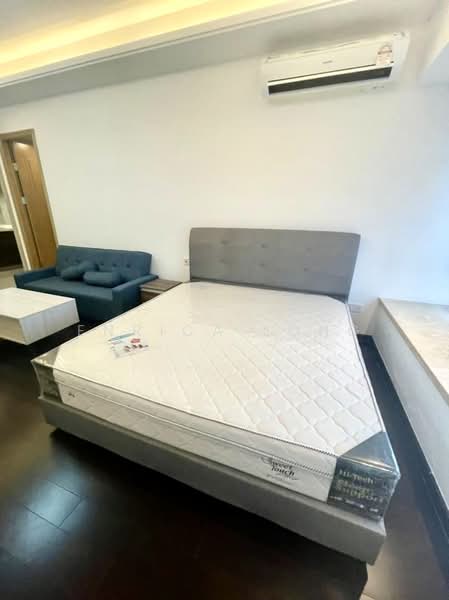Service Residence for Rent at R&F Princess Cove Phase 1 - Enrica Long - Bedroom - PropertyGuru.com.my
