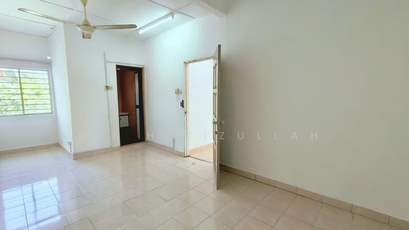 Rumah Teres 1-Tingkat untuk Dijual di Kampung Jalan Kebun (Shah Alam) - Nik Hazizullah - PropertyGuru.com.my