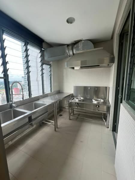 Condominium for Rent at The Capsquare Residences - Felicia Lau Sao Yin - PropertyGuru.com.my