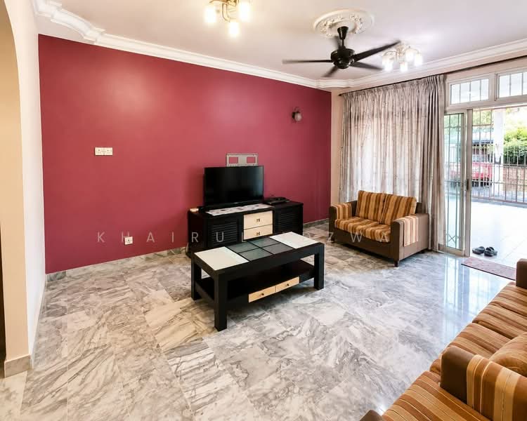 Residential Land for Sale in Seremban Jaya (Negeri Sembilan) - Khairul Idzwan - Living Room - PropertyGuru.com.my