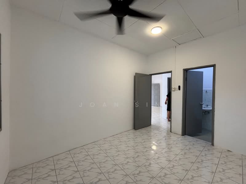Rumah Teres 1-Tingkat untuk Dijual di Taman Sri Saujana (Kota Tinggi) - Joan Sin - PropertyGuru.com.my