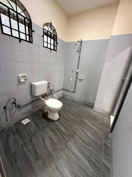 3-storey Terraced House for Sale in Taman Tampoi (Tampoi) - Calvin Lee - PropertyGuru.com.my