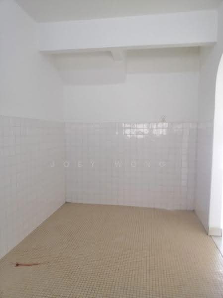 Rumah Teres 2-Tingkat untuk Disewa di Taman Muhibbah (Seri Kembangan) - Joey Wong - Interior - PropertyGuru.com.my