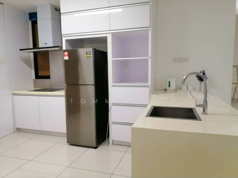Service Residence for Rent at Southkey Mosaic - Tommy Tai - Kitchen - PropertyGuru.com.my