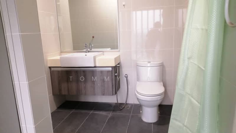 Service Residence for Rent at Southkey Mosaic - Tommy Tai - Bathroom - PropertyGuru.com.my