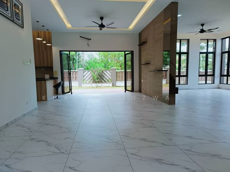 Bungalow House for Sale in Seremban (Negeri Sembilan) - Khairul Idzwan - Living Room - PropertyGuru.com.my