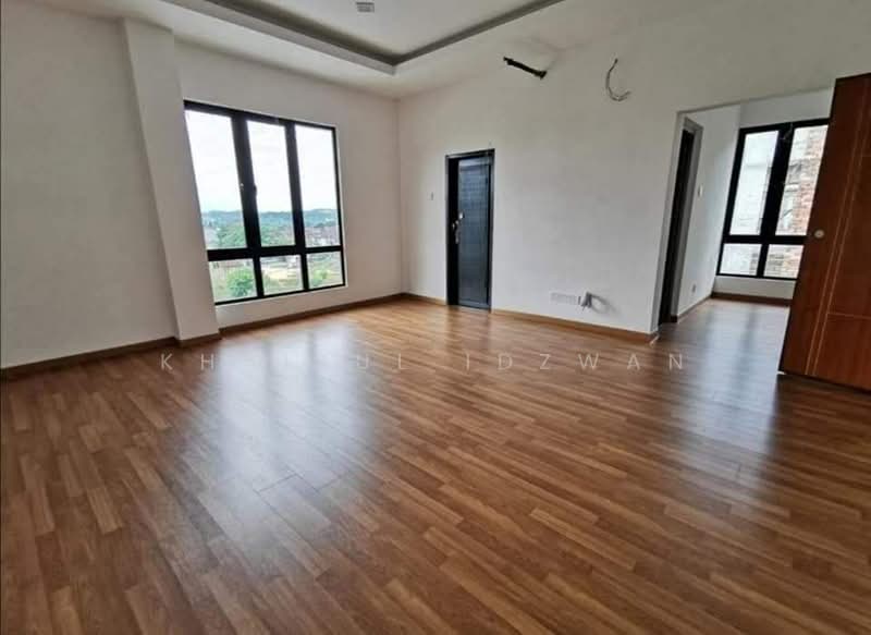Bungalow House for Sale in Seremban (Negeri Sembilan) - Khairul Idzwan - Living Room - PropertyGuru.com.my