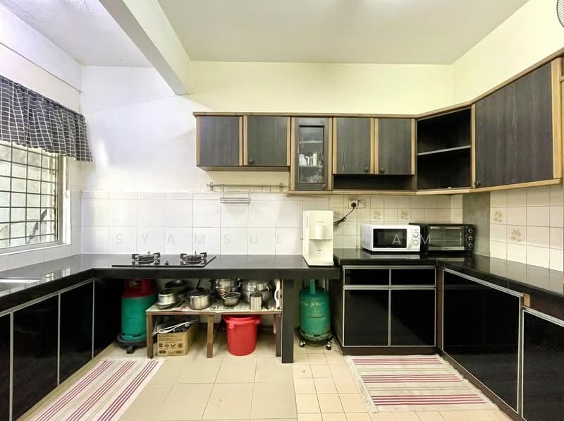 Rumah Teres 2-Tingkat untuk Dijual di Bandar Sri Damansara (Selangor) - Syamsul Ilham - PropertyGuru.com.my