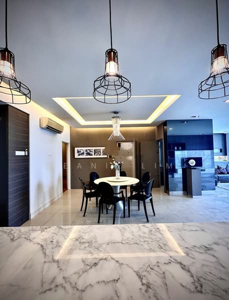 Condominium for Rent at 10 Island Resort - Jeanie Lim - Dining Room - PropertyGuru.com.my