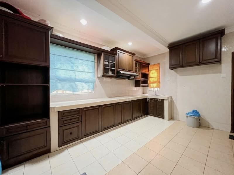 Semi-Detached House for Sale in Taman Kajang Impian (Kajang) - Aimi Mahirah - PropertyGuru.com.my