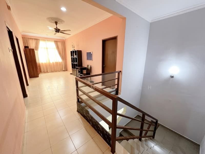 Semi-Detached House for Sale in Taman Kajang Impian (Kajang) - Aimi Mahirah - PropertyGuru.com.my