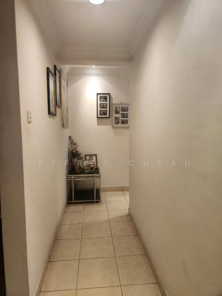 Condominium for Sale at Changkat View - Jeffrey Cheah - Corridor - PropertyGuru.com.my