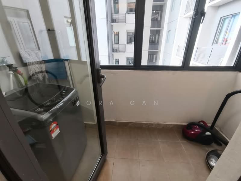 Service Residence for Rent at R&F Princess Cove Phase 1 - Zora Gan - Balcony - PropertyGuru.com.my