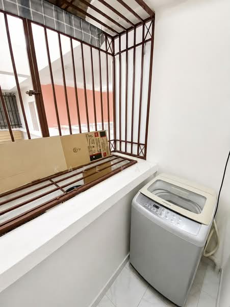 Condominium for Rent at Lakeside Tower - Kaze Kang - PropertyGuru.com.my
