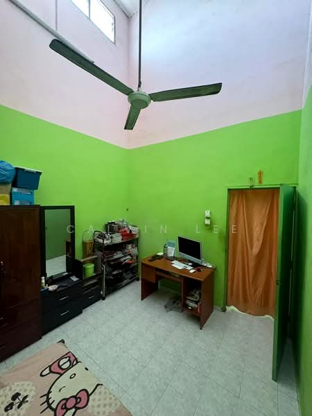 Rumah Teres 1-Tingkat untuk Dijual di Taman Angkasa (Senai) - Calvin Lee - PropertyGuru.com.my