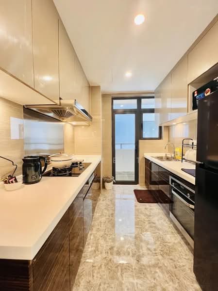 Condominium for Sale at R&F Princess Cove Phase 2-Seine Region - Eugene Tay - Kitchen - PropertyGuru.com.my