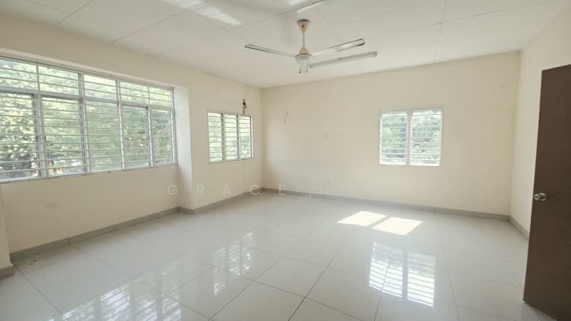 2-storey Terraced House for Sale in TAMAN PUCHONG UTAMA (Puchong) - Grace Tan - PropertyGuru.com.my