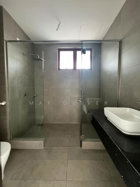 Rumah Teres 2-Tingkat untuk Dijual di Bandar Kinrara Seksyen 1 (Bandar Kinrara) - Mak Oliver - Bathroom - PropertyGuru.com.my