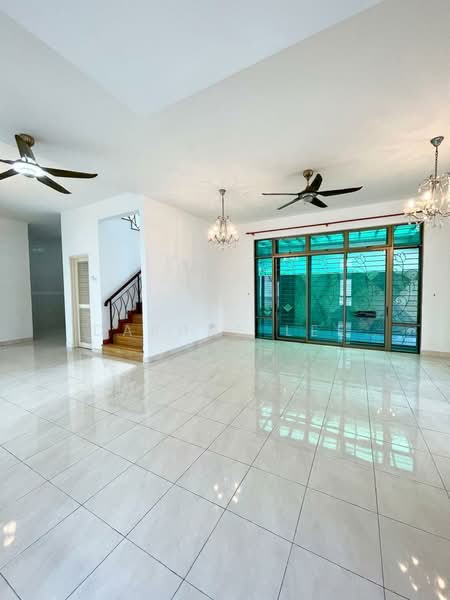 Semi-Detached House for Sale in Taman Austin Perdana (Tebrau) - Daphne Lee - Living Room - PropertyGuru.com.my