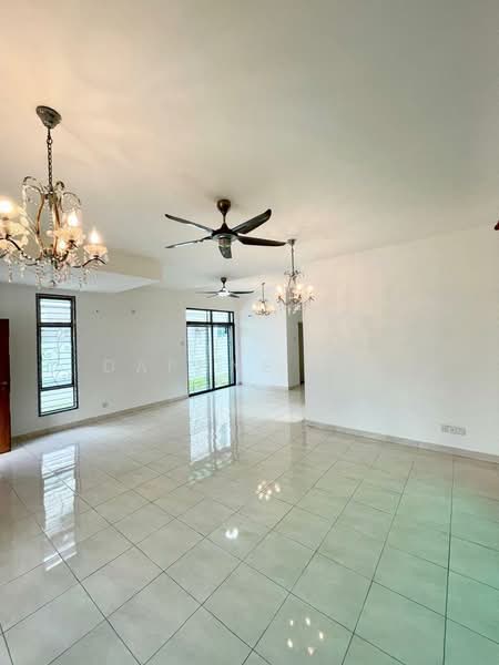 Semi-Detached House for Sale in Taman Austin Perdana (Tebrau) - Daphne Lee - Living Room - PropertyGuru.com.my